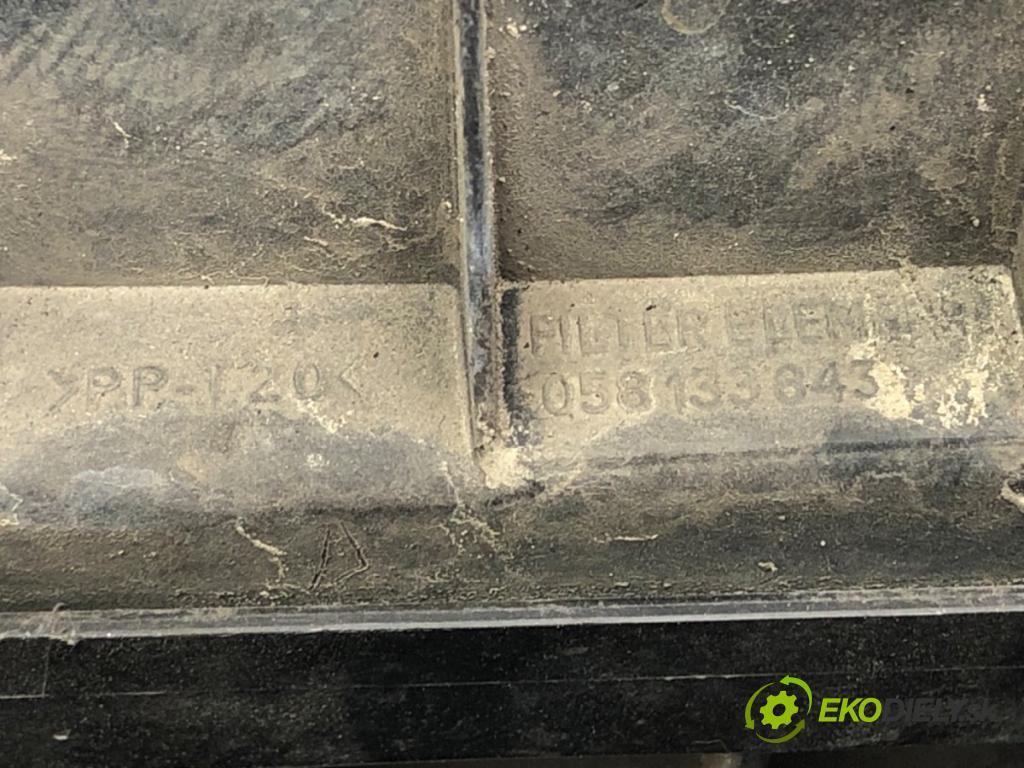 VW PASSAT B5 FL Kombi 2001 96 kW 1.9 TDI 1896 Obal filtra vzduchu 058133843 (Obal filtra vzduchu)