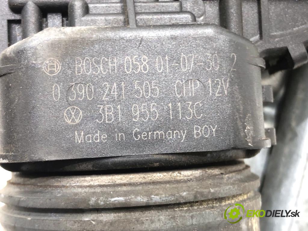 VW PASSAT B5 FL Kombi 2001 96 kW 1.9 TDI 1896 Mechanizmus stieračov predný 3B1955113C (Motorček stieračov predný)