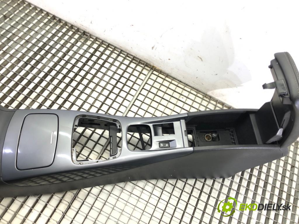 RENAULT LAGUNA III Kombi 2010 110 kW 2.0 dCi (KT01, KT08, KT09, KT0K, KT12, KT1D, KT1W) 1995 Tunel stredový  (Stredový tunel)