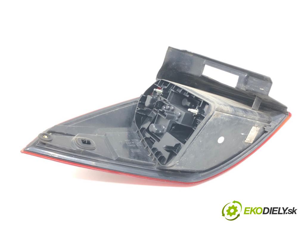 RENAULT LAGUNA III Kombi 2010 110 kW 2.0 dCi (KT01, KT08, KT09, KT0K, KT12, KT1D, KT1W) 1995 Svetlo pravy zad