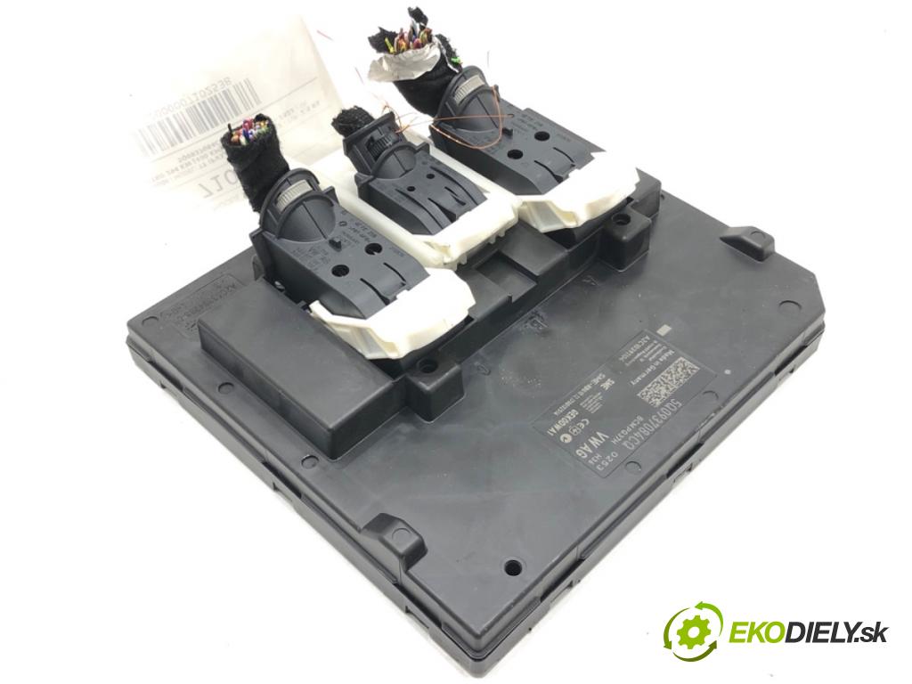 AUDI TT 8S coupe 2018 294 kW 2.5 RS quattro 2480 Modul komfortu 5Q0937084CQ (Modul komfortu)