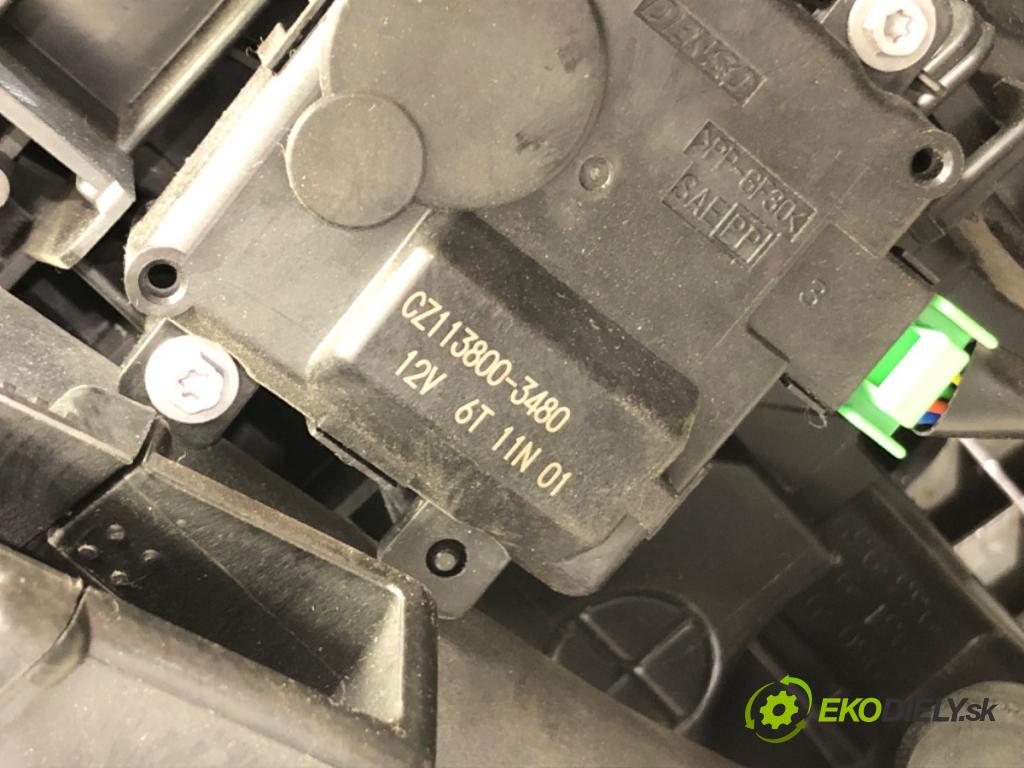 SUZUKI VITARA SUV 2016 88 kW 1.6 (APK 416) 1586 Výhrevné teleso, radiátor kúrenia komplet KOMBAJN 74100-54PJ0 (Radiátor kúrenia)