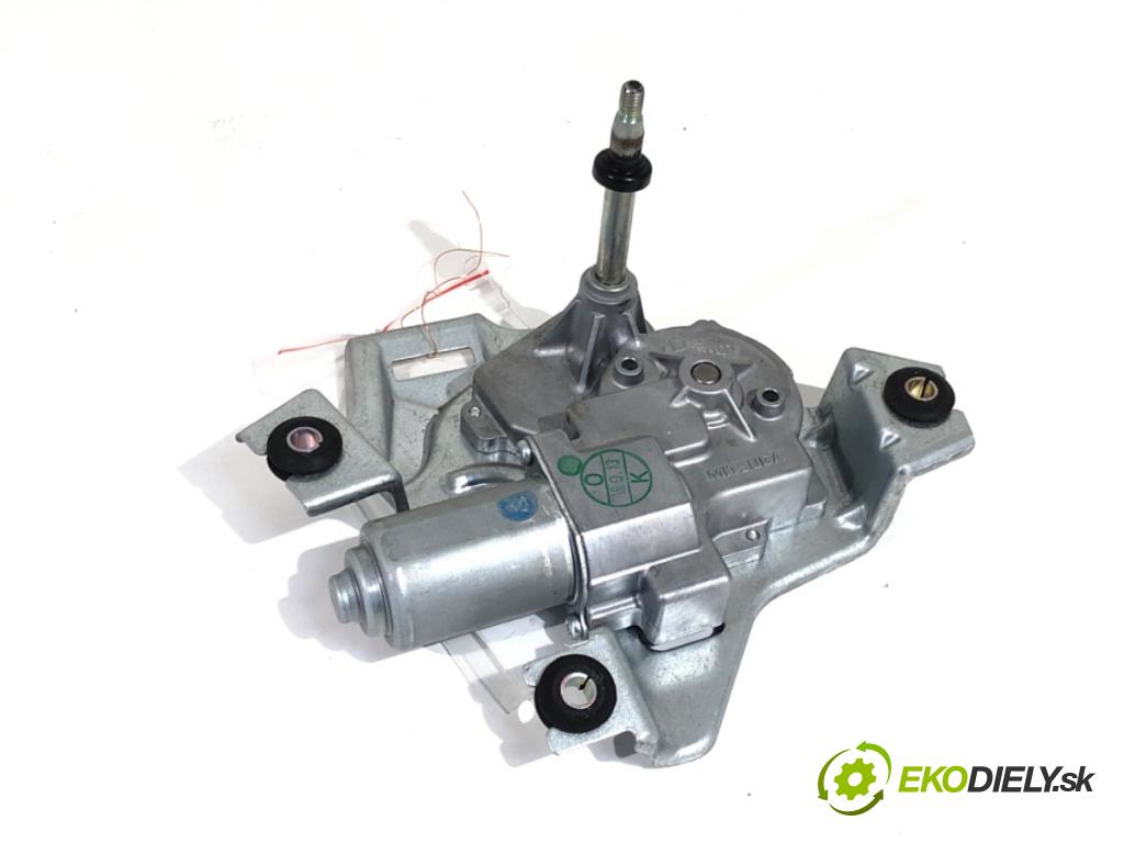 SUZUKI VITARA SUV 2016 88 kW 1.6 (APK 416) 1586 Motor stieračov zad 