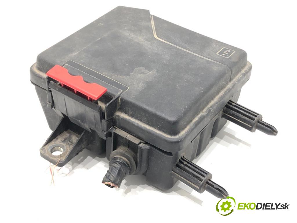 RENAULT LAGUNA III Kombi 2010 110 kW 2.0 dCi (KT01, KT08, KT09, KT0K, KT12, KT1D, KT1W) 1995 Modul USM 284B66052R (Riadiaca jednotka ostatné)