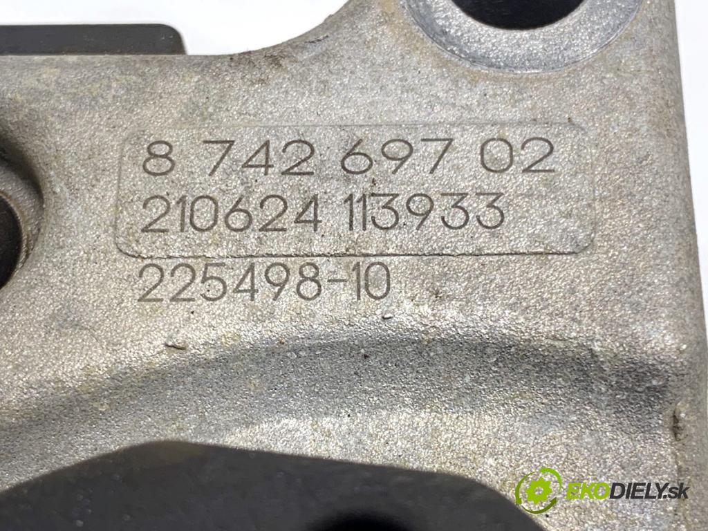 BMW G21 Kombi 2021 190 kW 330 i 1998 AirBag prevodovky 8742698 (Držiak prevodovky)