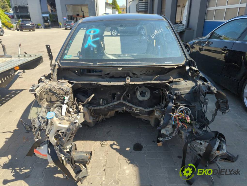SUZUKI VITARA SUV 2016 88 kW 1.6 (APK 416) 1586 KAROSERIA ČTVRŤÁK blatník zadní část levý pravý práh střecha PODŁUŻNICA levý pravý