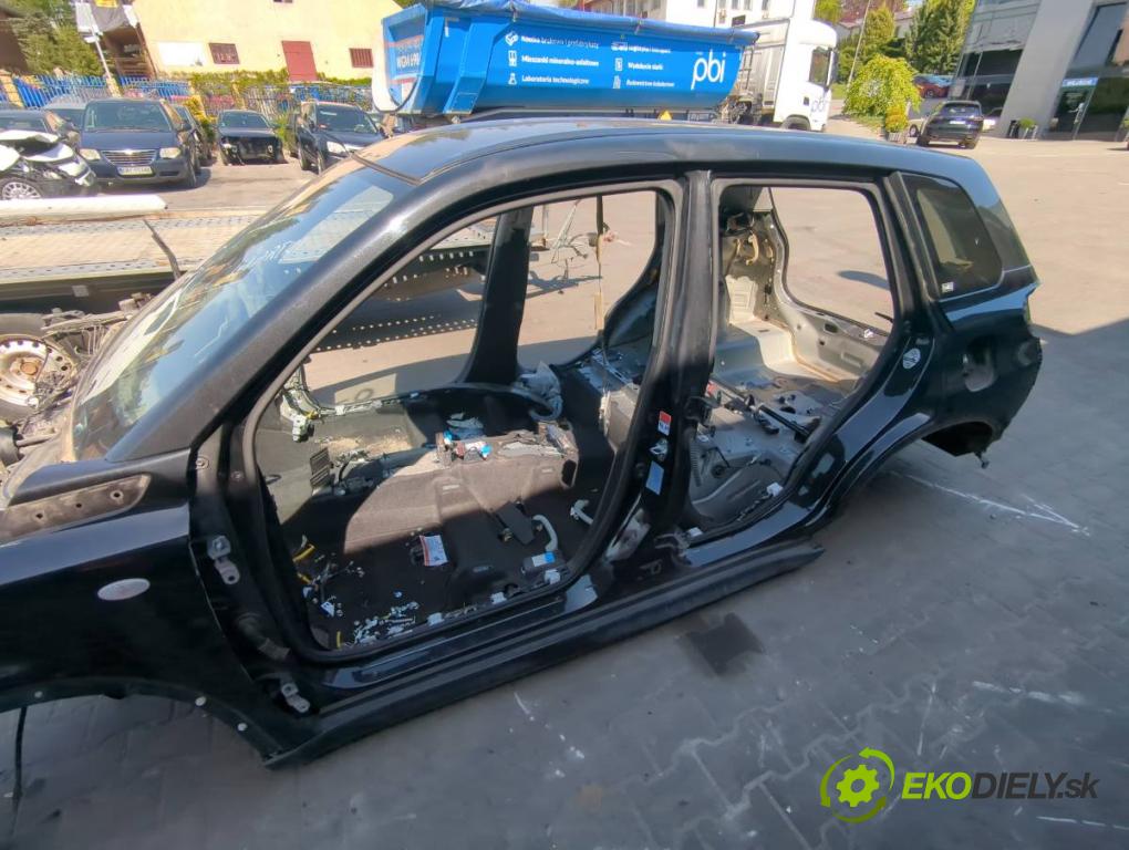 SUZUKI VITARA SUV 2016 88 kW 1.6 (APK 416) 1586 KAROSERIA ČTVRŤÁK blatník zadní část levý pravý práh střecha PODŁUŻNICA levý pravý