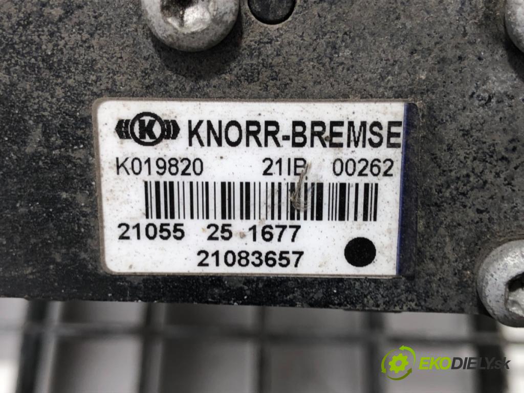 VOLVO FH II Ciągnik siodłowy 2021 338 kW 460 338 kW [460 KM] olej napędowy 2012 - 2022 12800 Ventil 21083657 (Ventil)