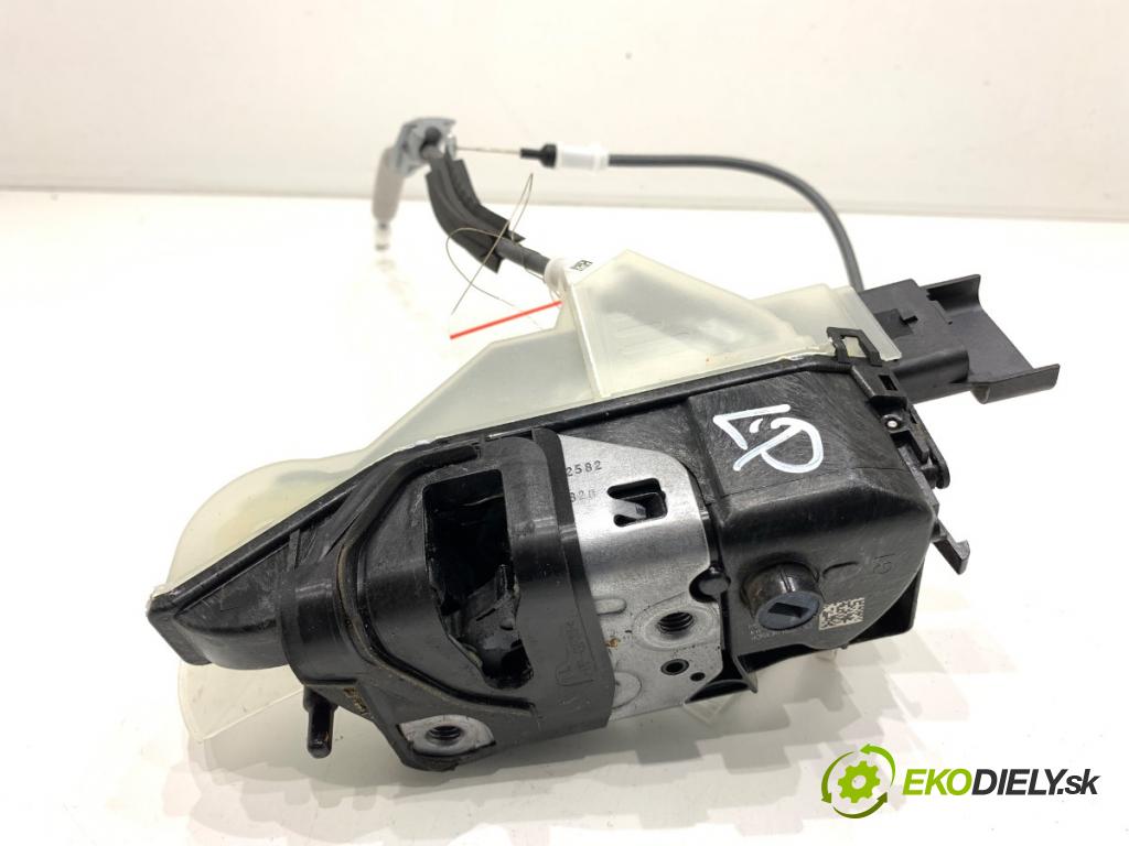 OPEL CORSA F liftback 2020 55 kW 1.2 (68) 1199 zámok dveře levý přední část 292850