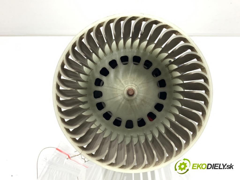 OPEL CORSA F liftback 2020 55 kW 1.2 (68) 1199 ventilátor kúrenia A0095V