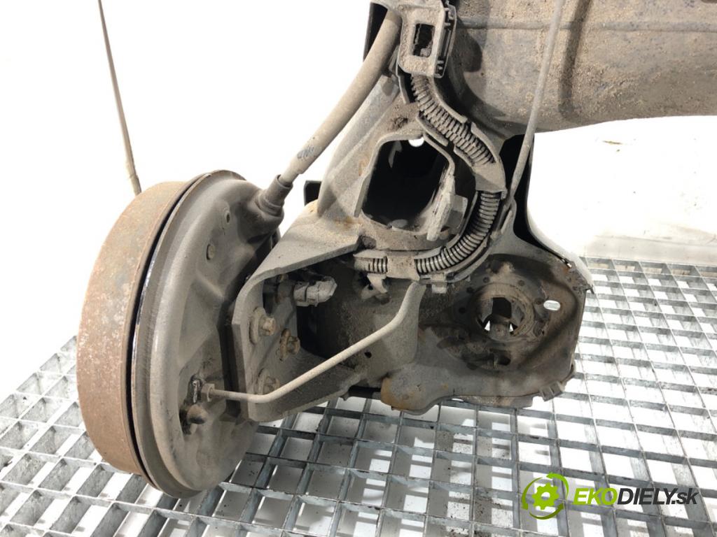OPEL CORSA F liftback 2020 55 kW 1.2 (68) 1199 výztuha zadní část