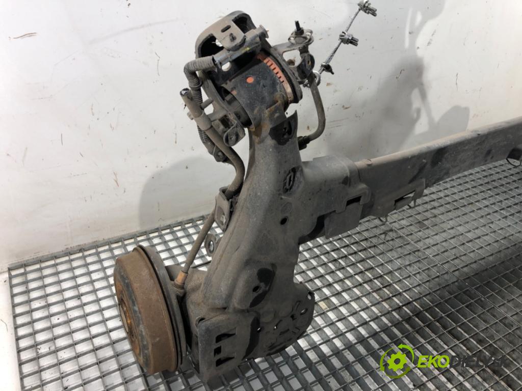 OPEL CORSA F liftback 2020 55 kW 1.2 (68) 1199 výztuha zadní část
