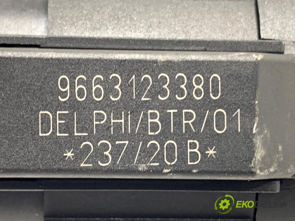 OPEL CORSA F liftback 2020 55 kW 1.2 (68) 1199 spinačka 9663123380 (Spínacia skrinka)