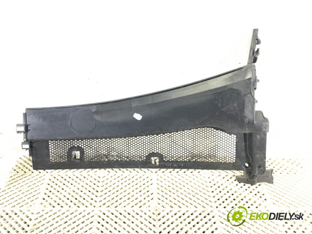 OPEL CORSA F liftback 2020 55 kW 1.2 (68) 1199 torpédo plast pod čelní okno pravé 9820794480