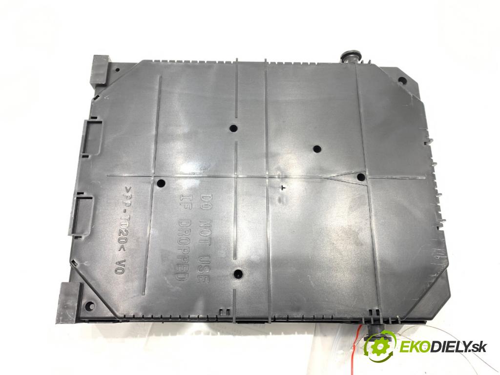 OPEL CORSA F liftback 2020 55 kW 1.2 (68) 1199 Modul BSI 9832880280 (Poistková skrinka)