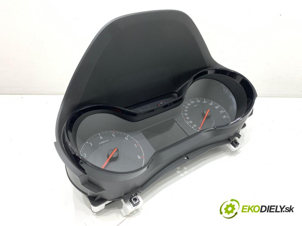 OPEL CORSA F liftback 2020 55 kW 1.2 (68) 1199 Prístrojovka 9831576180 (Prístrojová doska)