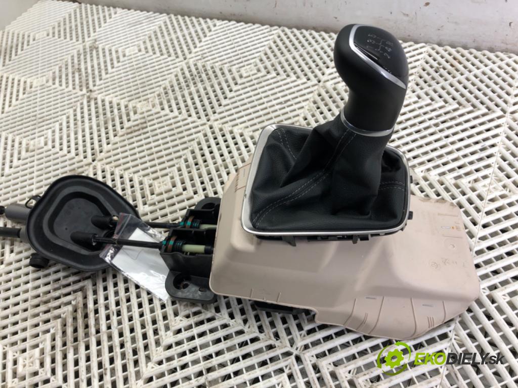 OPEL CORSA F liftback 2020 55 kW 1.2 (68) 1199 Kulisa 9824124780 (Rýchlostná páka (kulisa))