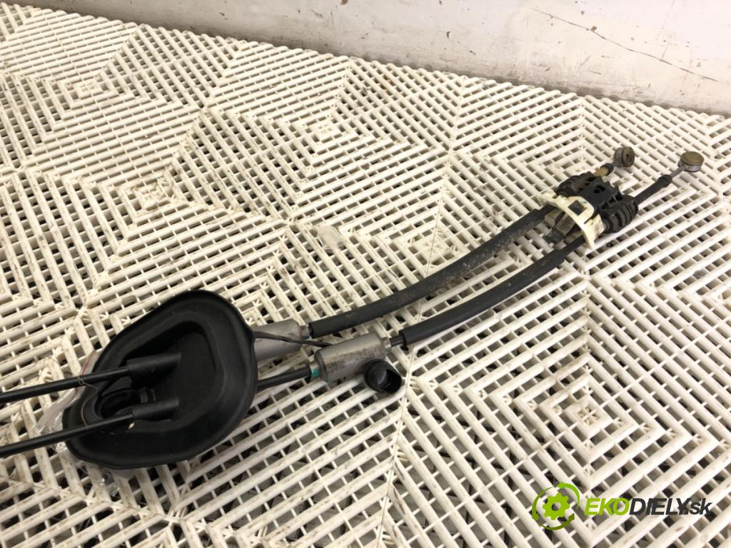 OPEL CORSA F liftback 2020 55 kW 1.2 (68) 1199 Kulisa 9824124780 (Rýchlostná páka (kulisa))