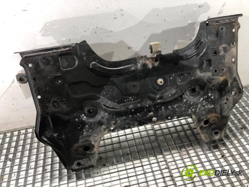 OPEL CORSA F liftback 2020 55 kW 1.2 (68) 1199 Výstuha pod Motor  (Výstuhy predné)