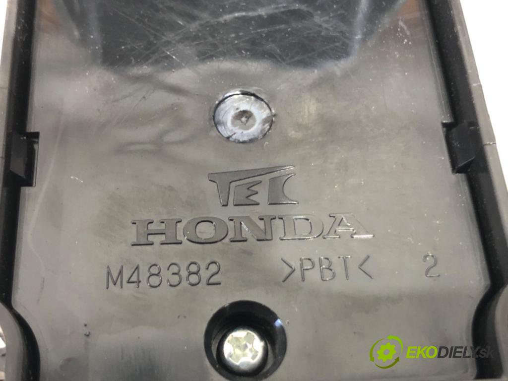 HONDA CIVIC IX sedan 2013 104 kW 1.8 (FB2) 1799 Prepínač okien M48382 (Prepínacie páčky pod volantom)