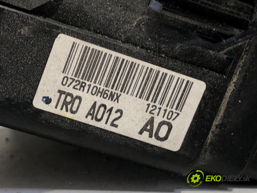 HONDA CIVIC IX sedan 2013 104 kW 1.8 (FB2) 1799 modul BSI (Pojistkové skříňky)