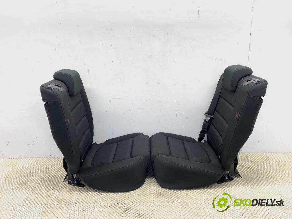 MAZDA CX-5 SUV 2016 121 kW 2.0 (KEEFW) 1998 Sedadlo druhý rad