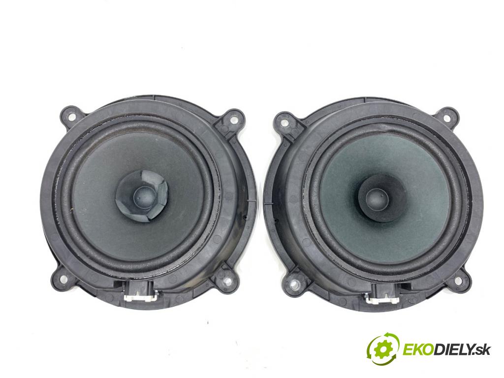 MAZDA CX-5 SUV 2016 121 kW 2.0 (KEEFW) 1998 reproduktory KF0166960