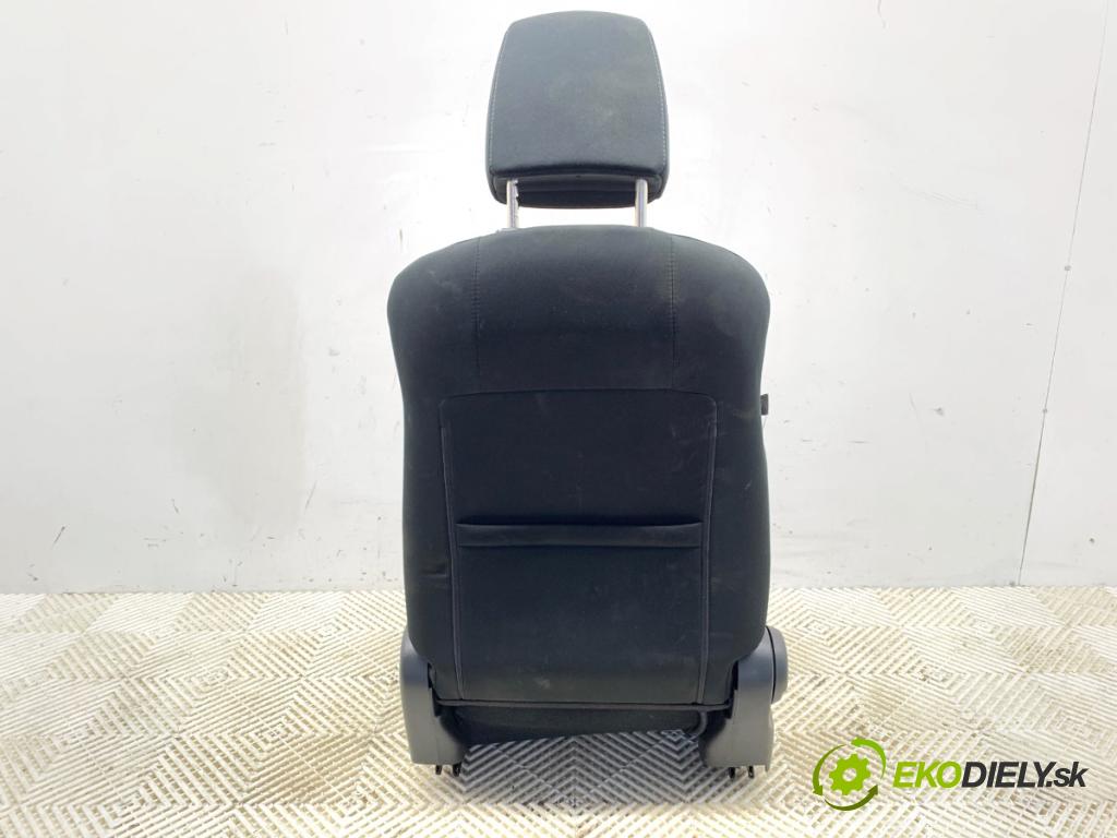 MAZDA CX-5 SUV 2016 121 kW 2.0 (KEEFW) 1998 Sedadlo pravy predný