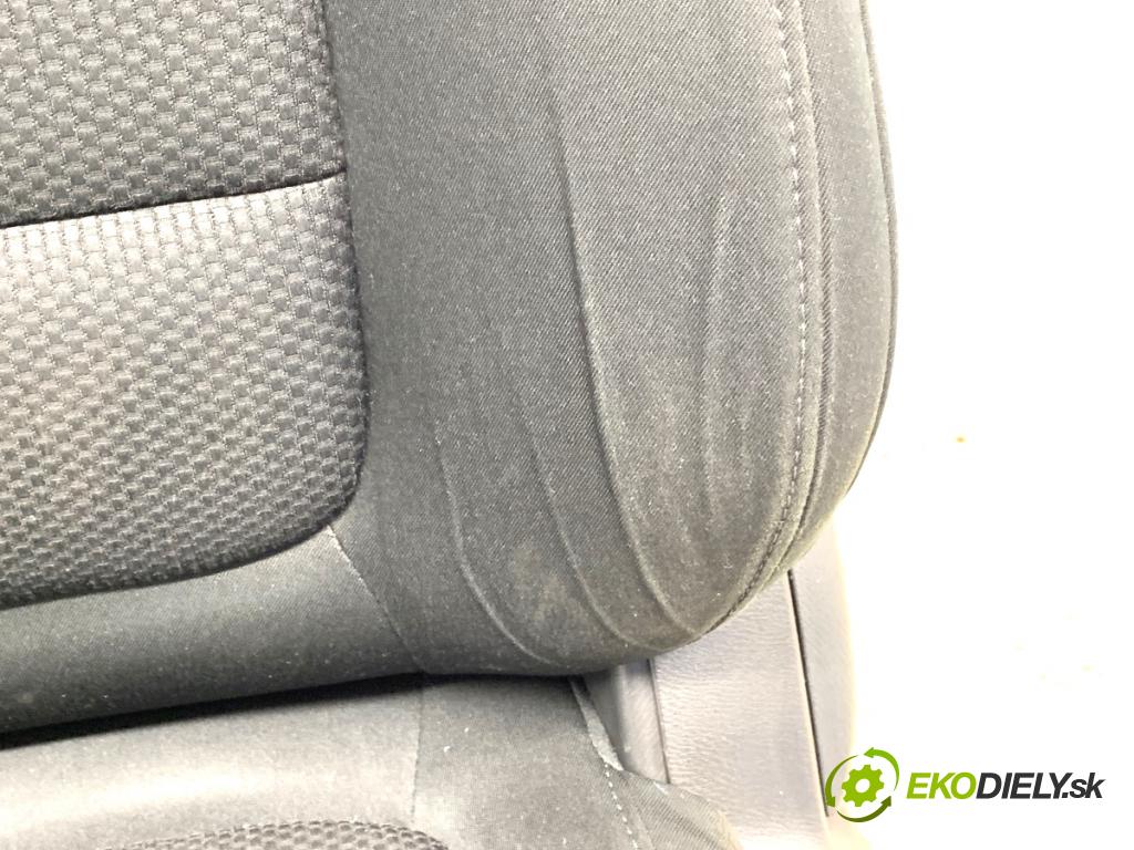 MAZDA CX-5 SUV 2016 121 kW 2.0 (KEEFW) 1998 Sedadlo ľavy predný