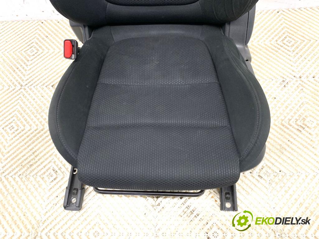 MAZDA CX-5 SUV 2016 121 kW 2.0 (KEEFW) 1998 Sedadlo ľavy predný