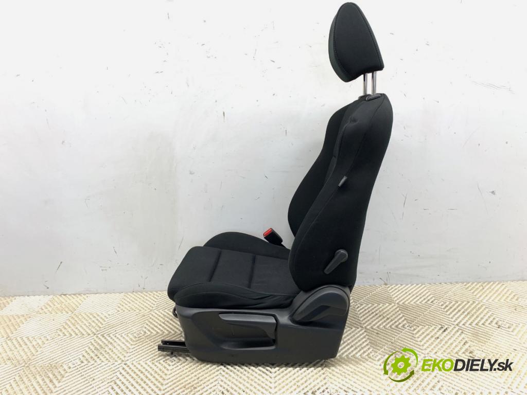 MAZDA CX-5 SUV 2016 121 kW 2.0 (KEEFW) 1998 Sedadlo ľavy predný