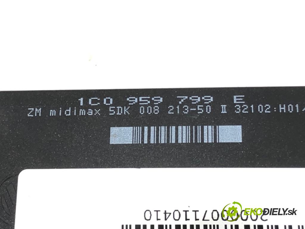 SEAT LEON I liftback 2002 77 kW 1.6 16 V 1598 Modul komfortu 1C0959799E (Modul komfortu)