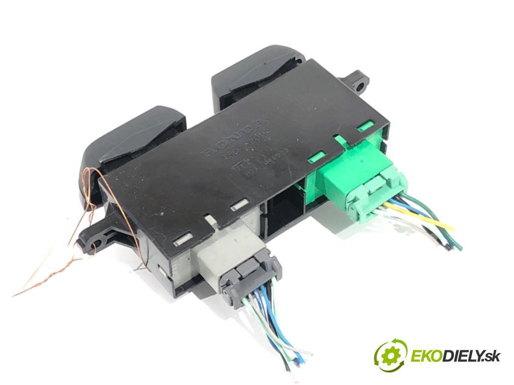 HONDA CIVIC IX sedan 2013 104 kW 1.8 (FB2) 1799 Prepínač ohrievania, vyhrievania sedačky  (Prepínacie páčky pod volantom)