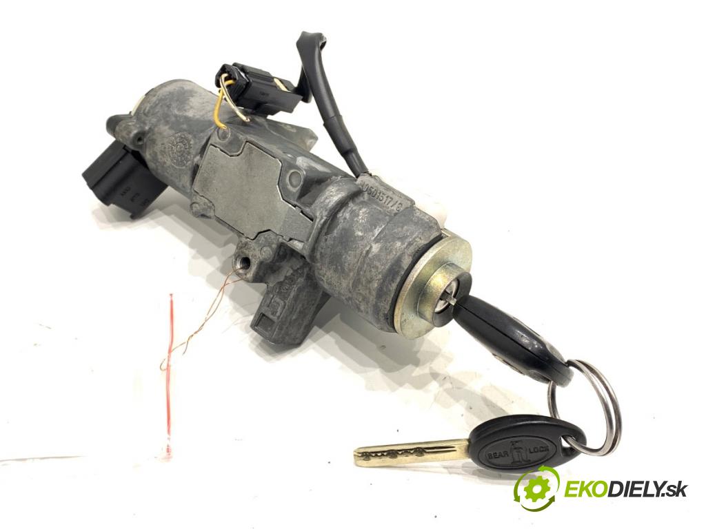 TOYOTA AVENSIS T25 Kombi 2004 85 kW 2.0 D-4D (CDT250_) 1995 spinačka N0501517/8 (Spínacia skrinka)