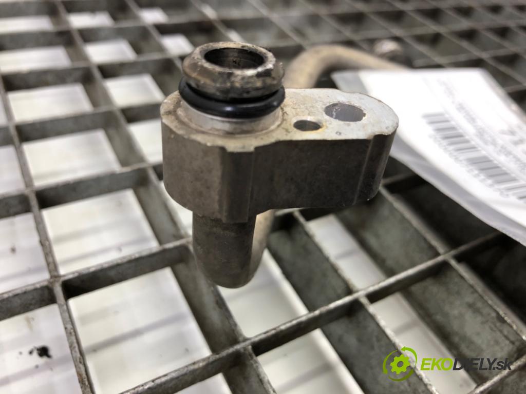 TOYOTA AVENSIS T25 Kombi 2004 85 kW 2.0 D-4D (CDT250_) 1995 rúrka klimatizácie  (Rúrka klimatizácie)