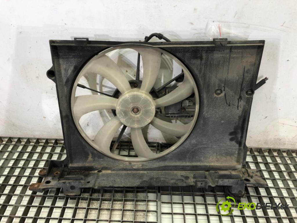 TOYOTA AURIS I liftback 2007 66 kW 1.4 D-4D (NDE150_) 1364 Ventilátor chladiča 89257-499300 (Ventilátor)