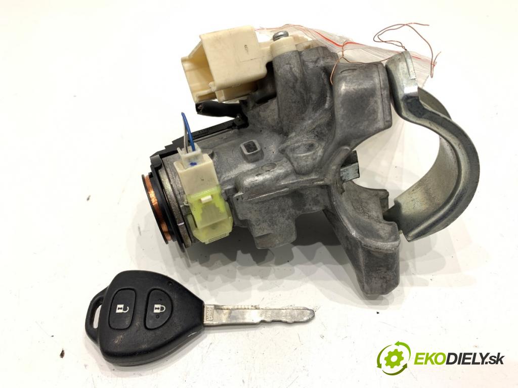 TOYOTA AURIS I liftback 2007 66 kW 1.4 D-4D (NDE150_) 1364 spinačka N0502638/639 (Spínacia skrinka)