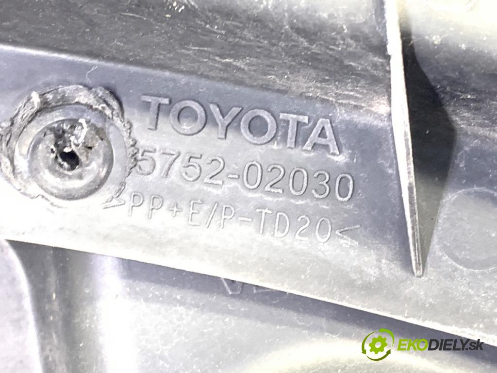 TOYOTA AURIS I liftback 2007 66 kW 1.4 D-4D (NDE150_) 1364 Torpédo, plast pod čelné okno 5752-02030 (Torpédo (plast pod čelným sklom))