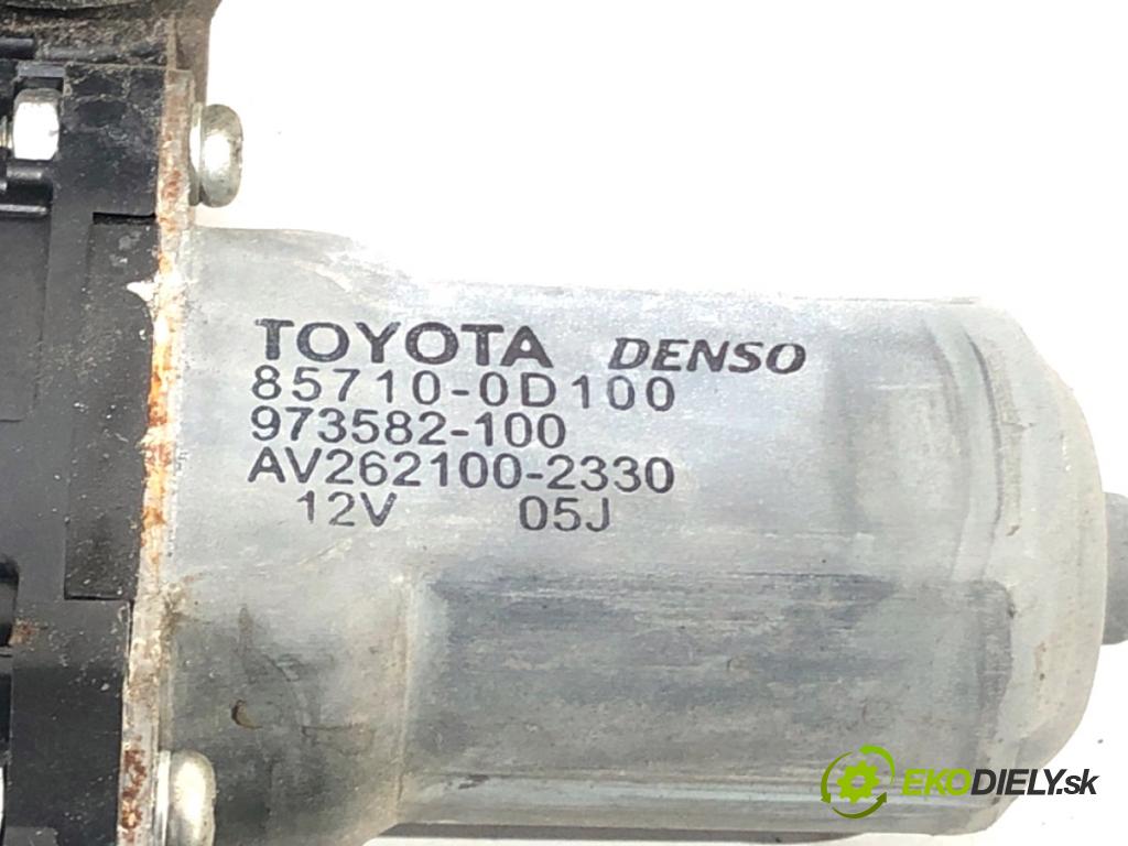 TOYOTA AURIS I liftback 2007 66 kW 1.4 D-4D (NDE150_) 1364 mechanismus okna pravý přední část 85710-0D100