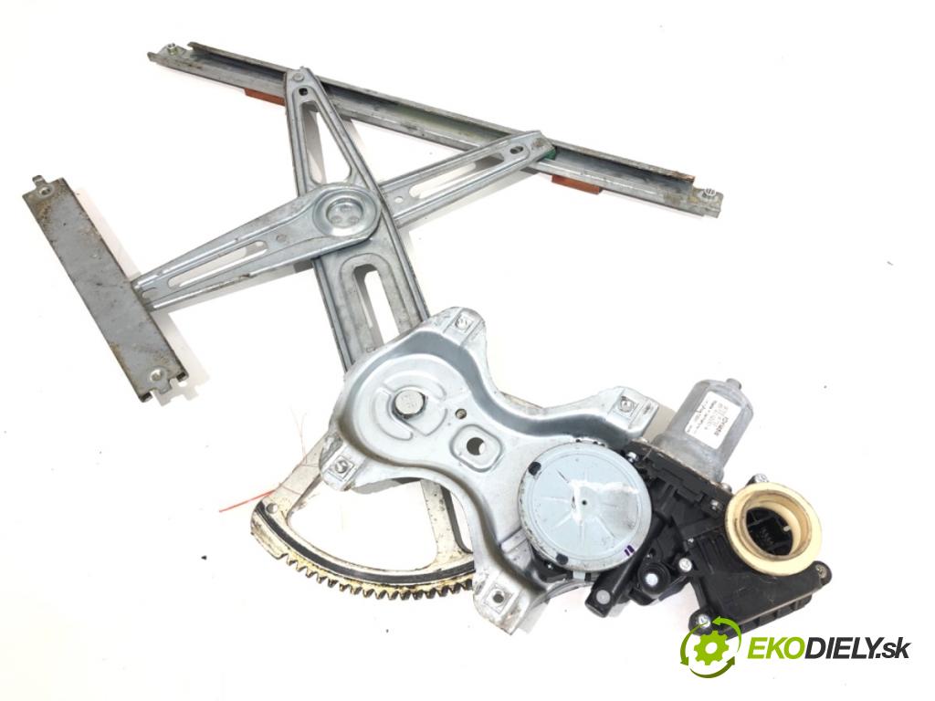 TOYOTA AURIS I liftback 2007 66 kW 1.4 D-4D (NDE150_) 1364 mechanismus okna levý přední část 85702-02020