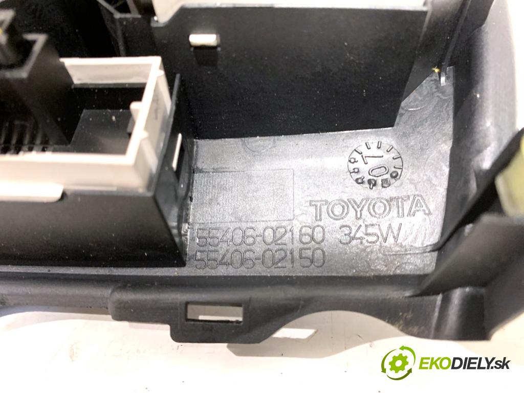 TOYOTA AURIS I liftback 2007 66 kW 1.4 D-4D (NDE150_) 1364 Panel ovládania kúrenia 55406-02160 (Prepínacie páčky pod volantom)
