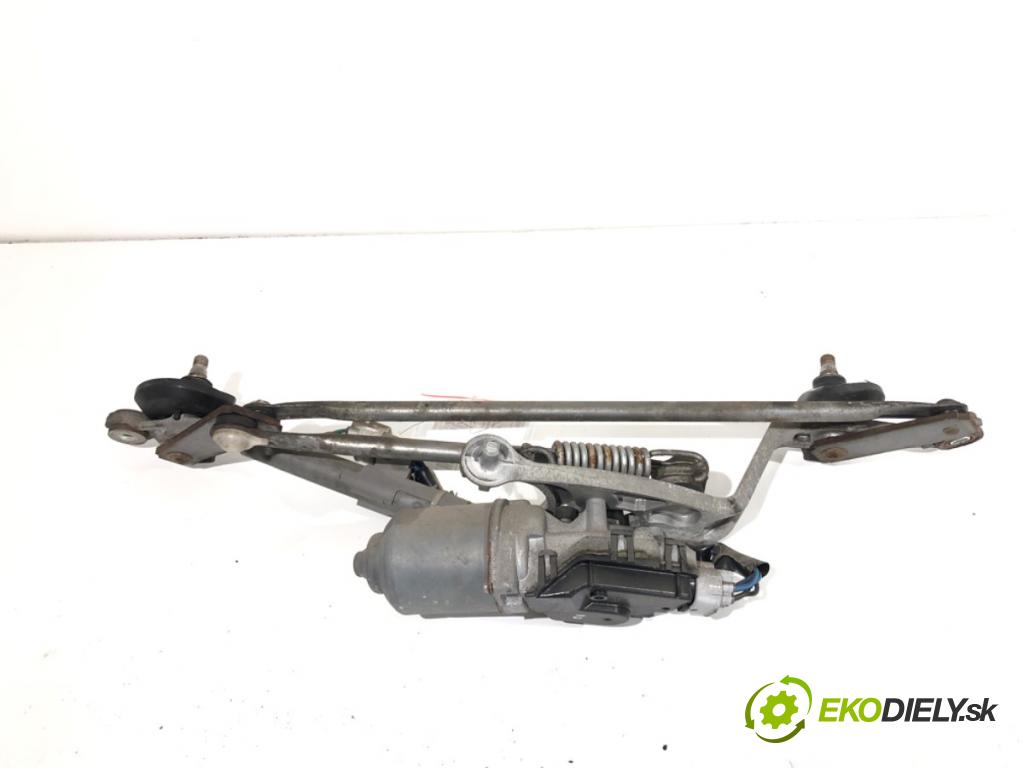 TOYOTA AURIS I liftback 2007 66 kW 1.4 D-4D (NDE150_) 1364 Mechanizmus stieračov predný 85110-02190 (Motorček stieračov predný)