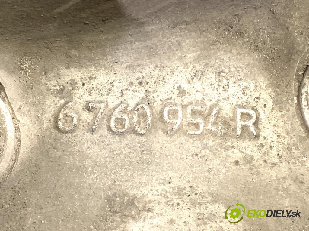 BMW E61 Kombi 2005 120 kW 525 d 2497 náboj pravy predný