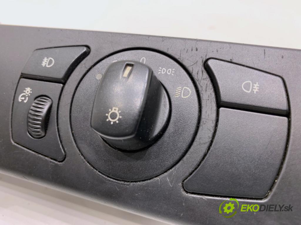 BMW E61 Kombi 2005 120 kW 525 d 2497 spínač světel 6925260