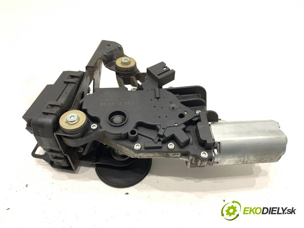 BMW E61 Kombi 2005 120 kW 525 d 2497 Motor stieračov zad 0390201597