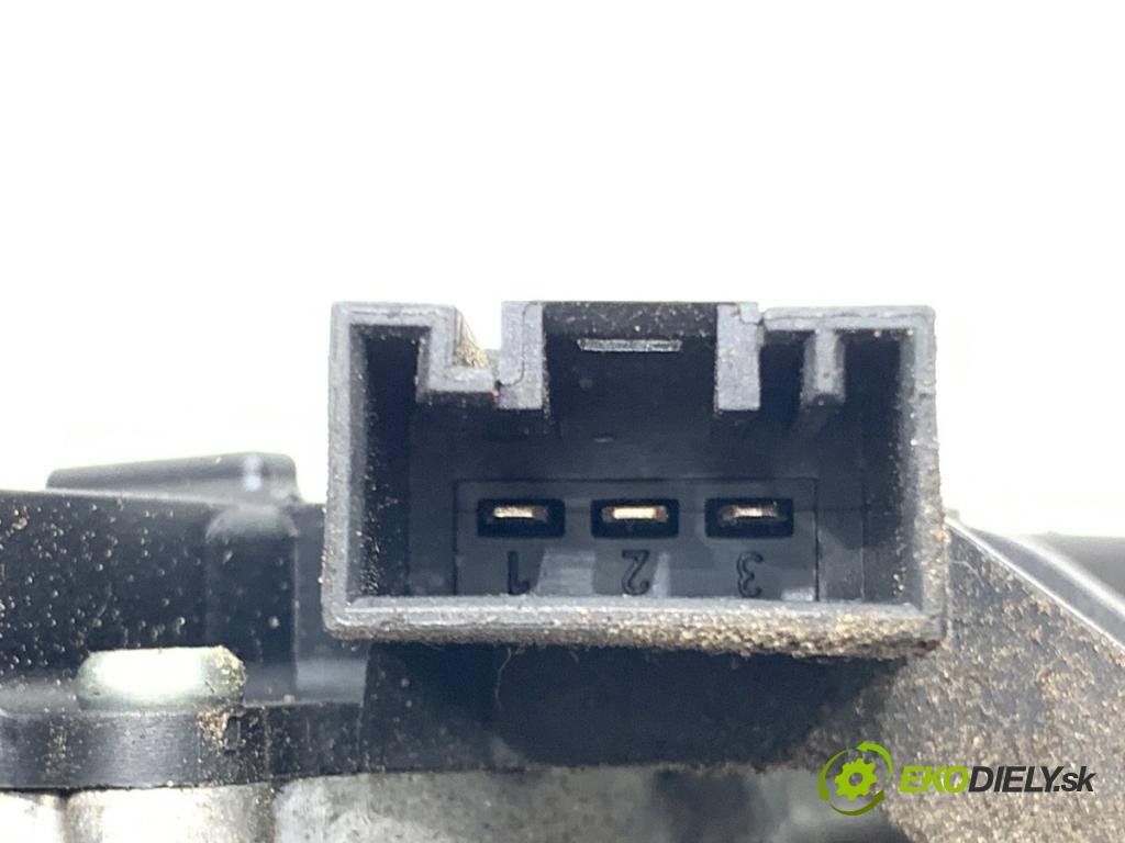 BMW E61 Kombi 2005 120 kW 525 d 2497 Motor stieračov zad 0390201597