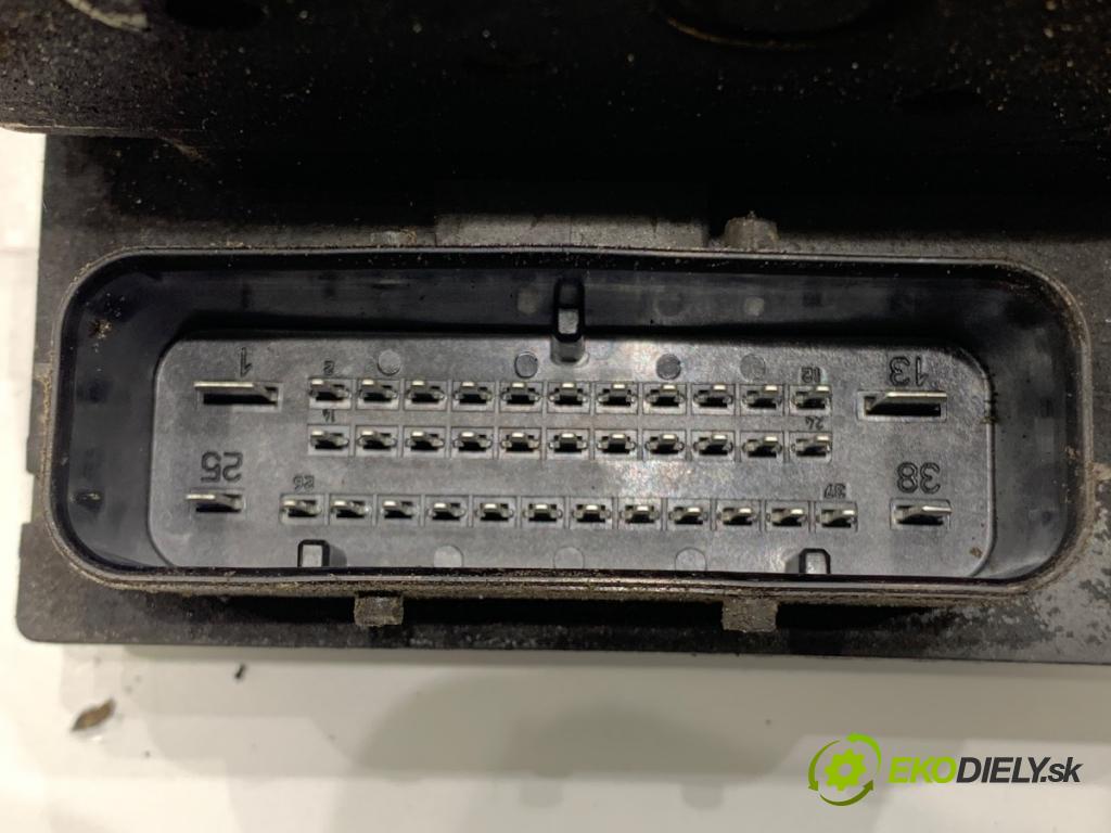 BMW E61 Kombi 2005 120 kW 525 d 2497 Pumpa ABS 0265950375 (Pumpa ABS)