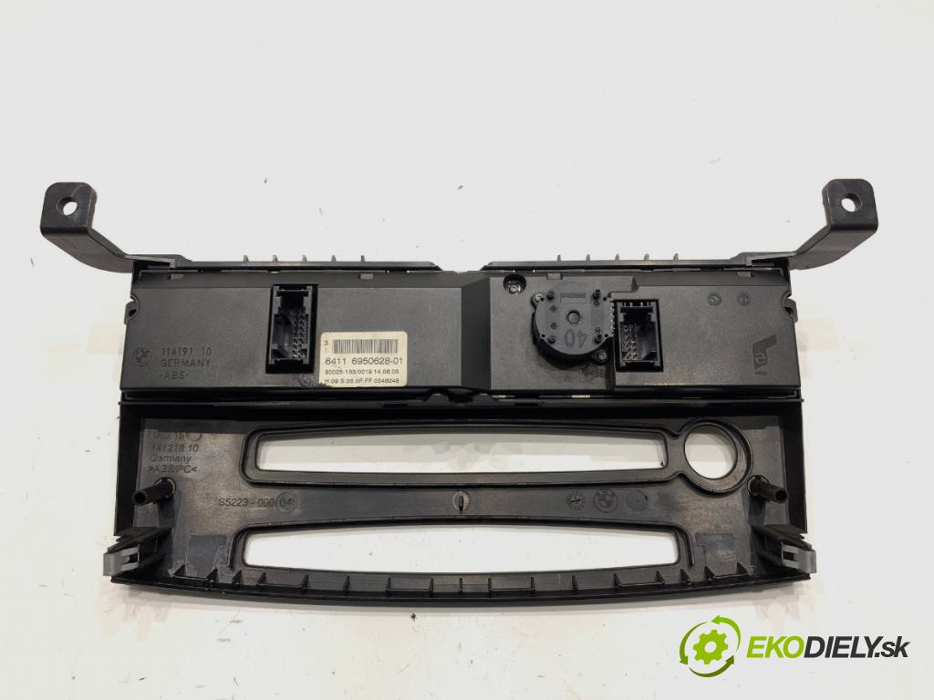 BMW E61 Kombi 2005 120 kW 525 d 2497 Panel ovládania kúrenia 6950628 (Prepínacie páčky pod volantom)