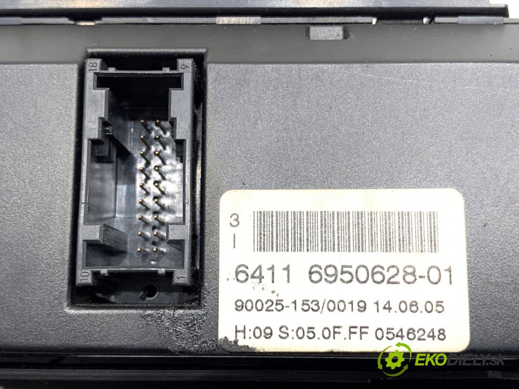 BMW E61 Kombi 2005 120 kW 525 d 2497 Panel ovládania kúrenia 6950628 (Prepínacie páčky pod volantom)