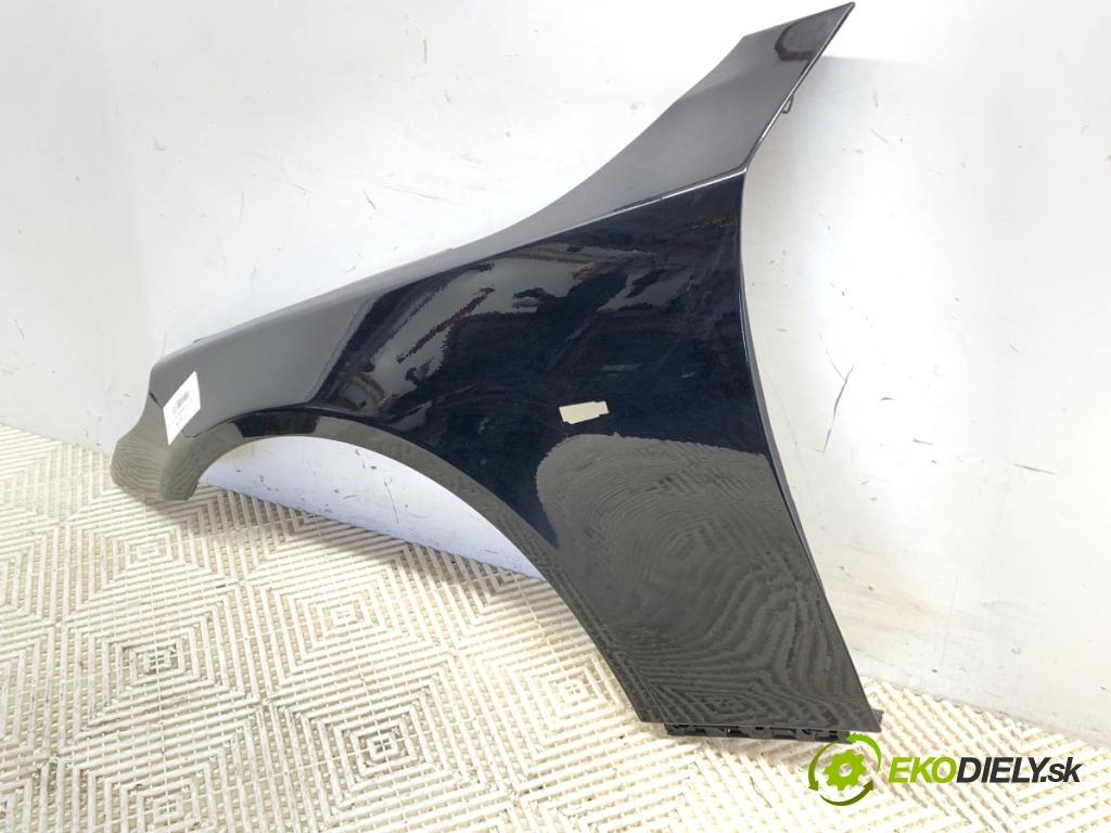 BMW E61 Kombi 2005 120 kW 525 d 2497 blatník levý přední část
